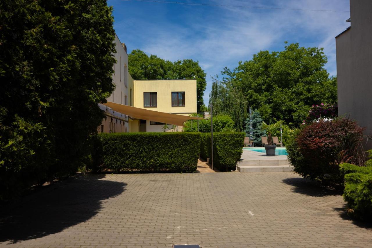 Hotel Perla Timisoara Exterior photo
