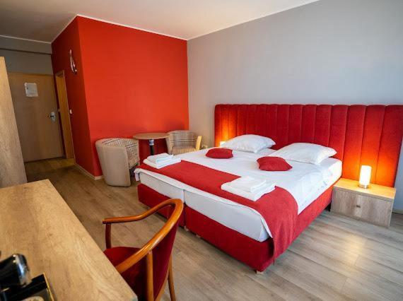 Hotel Perla Timisoara Exterior photo